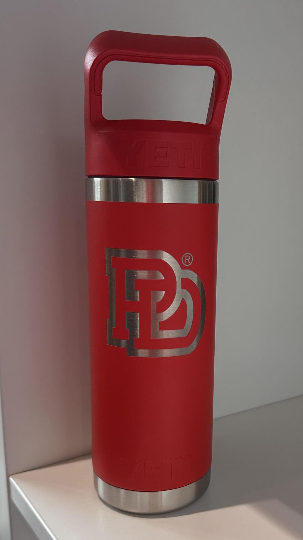 Yeti  Rambler 18oz. w/ straw